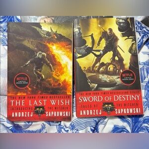 Book set! The Last Wish and Swords of Destiny